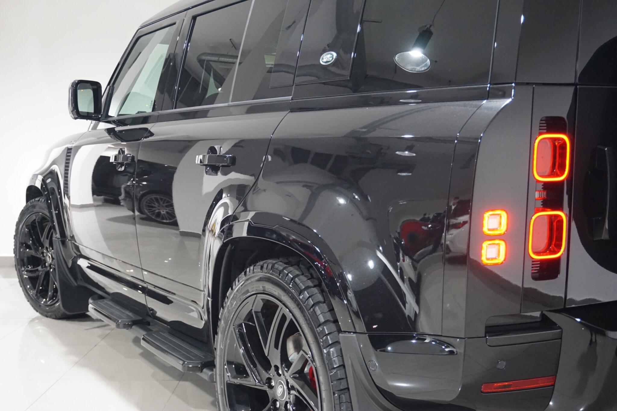 Land Rover Defender 110 3.0 D250 MHEV XS Edition SUV 5dr Diesel Auto 4WD Euro 6 (s/s) (250 ps)